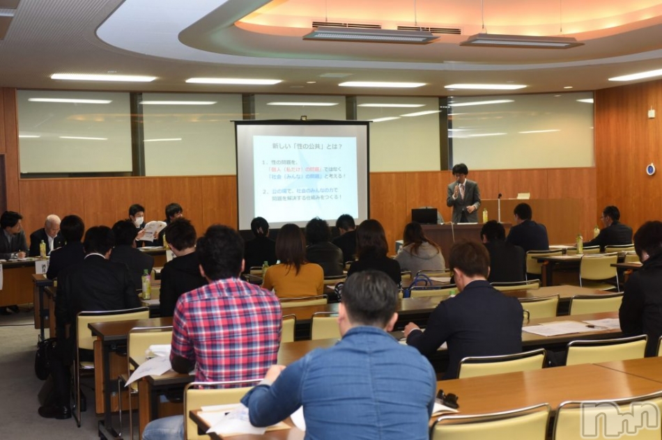 活動報告001 2月23日 木 働く女性 スタッフの安心を考える 長野県長野市 ホワイトハンズ代表理事 坂爪真吾のブログ 新潟男前ナビ