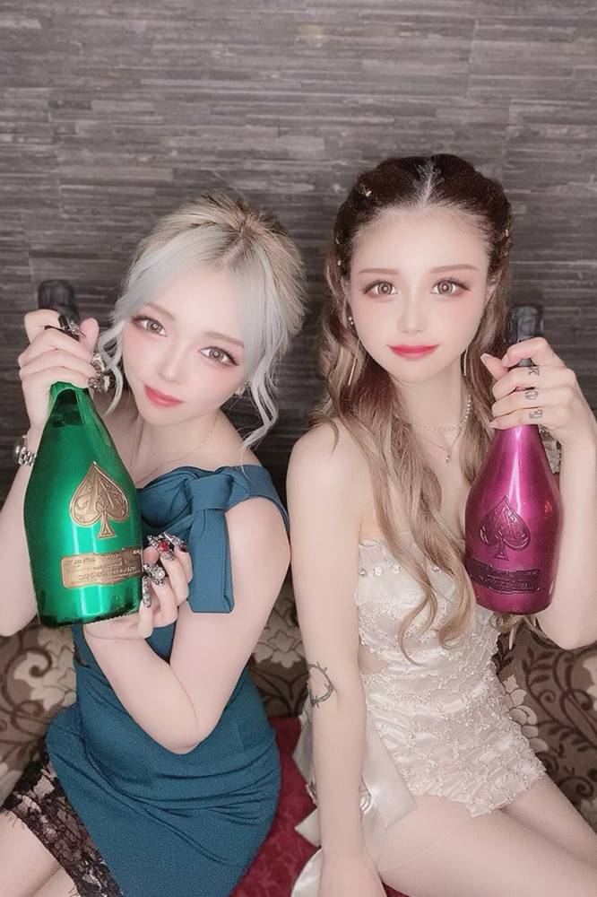 ΥС륰ӥ club Eight ΤΤ(25),(),ޤ(24) 5