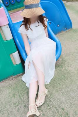 2020年08月のカバーガールグラビア  ぺこ★清楚桃尻美女(26) 2枚目