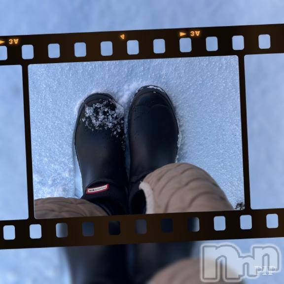 新潟デリヘル五十路マダム新潟店(カサブランカグループ)(イソジマダムニイガタテン)椎名すみれ(54)の2026年1月22日写メブログ「雪道ひとり」