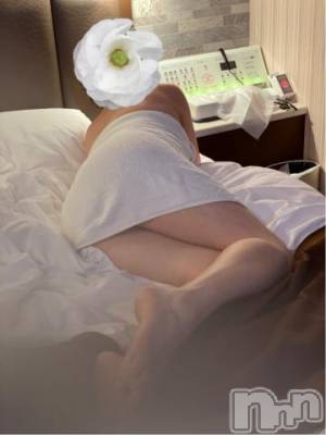 新潟デリヘル 五十路マダム新潟店(カサブランカグループ)(イソジマダムニイガタテン) 椎名すみれ(54)の6月28日写メブログ「感謝の気持ちでいっぱいです」