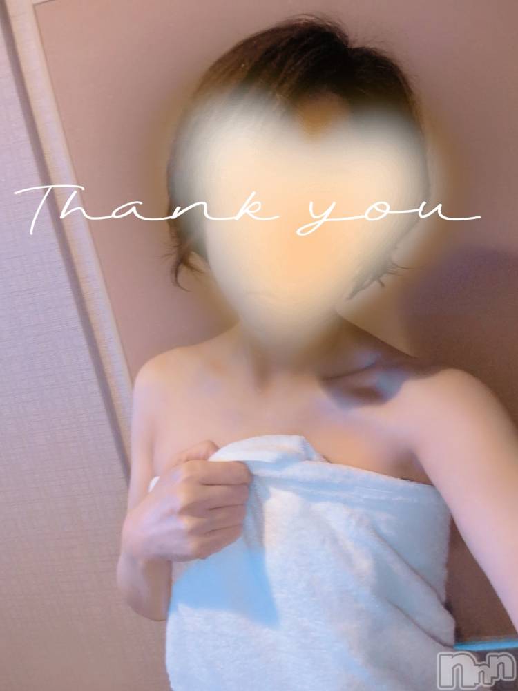 新潟人妻デリヘル人妻不倫処　桃屋　新潟店(ヒトヅマフリンドコロモモヤ) みづは奉仕が信条(41)の8月3日写メブログ「や～っと♡」