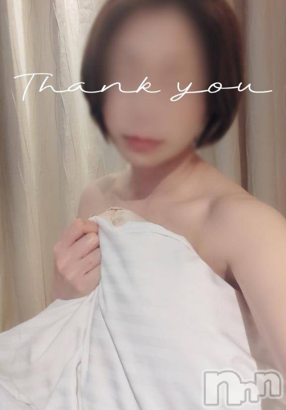 新潟人妻デリヘル人妻不倫処　桃屋　新潟店(ヒトヅマフリンドコロモモヤ) みづは奉仕が信条(41)の5月31日写メブログ「〇〇ミシュラ～ン♡」