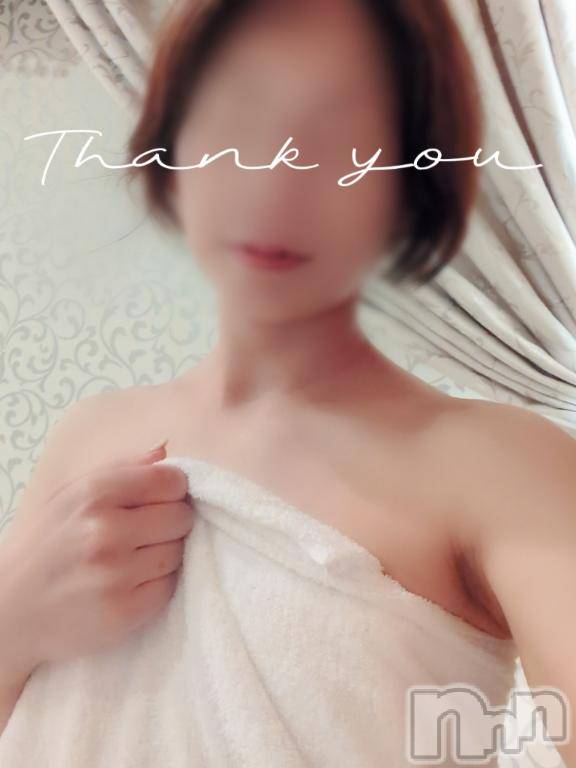 新潟人妻デリヘル人妻不倫処　桃屋　新潟店(ヒトヅマフリンドコロモモヤ) みづは奉仕が信条(41)の6月6日写メブログ「癒してぇ～♡」