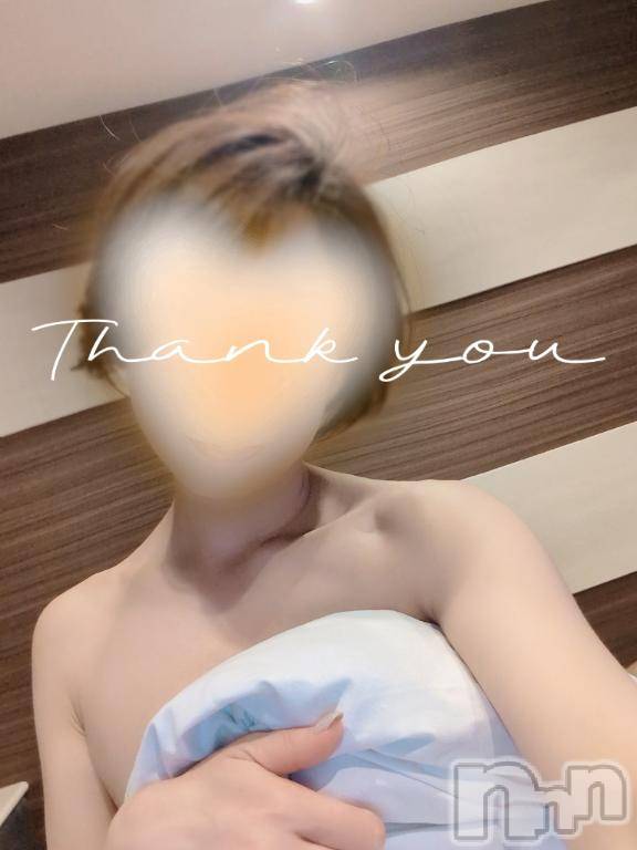新潟人妻デリヘル人妻不倫処　桃屋　新潟店(ヒトヅマフリンドコロモモヤ) みづは奉仕が信条(41)の7月4日写メブログ「７月５日がくる前に⋯♡」