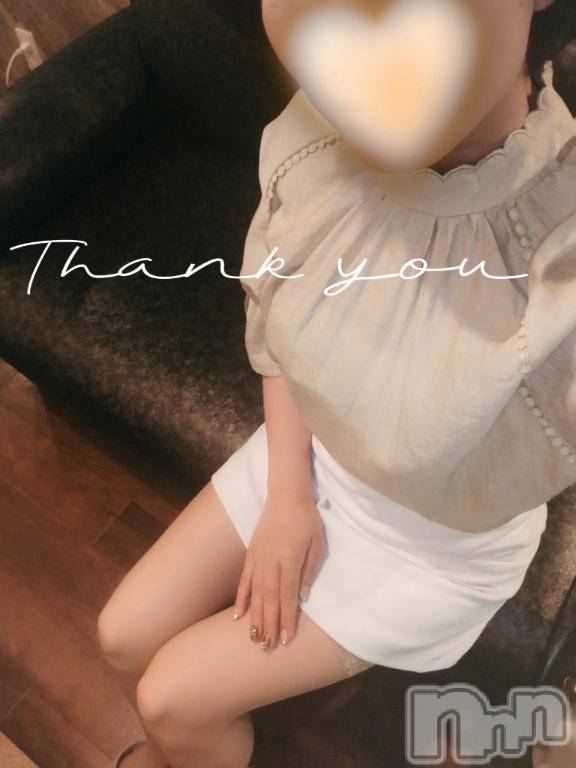 新潟デリヘル人妻不倫処　桃屋　新潟店(ヒトヅマフリンドコロモモヤ) みづは奉仕が信条(41)の10月5日写メブログ「ビジュアルと値段の問題⋯♡」
