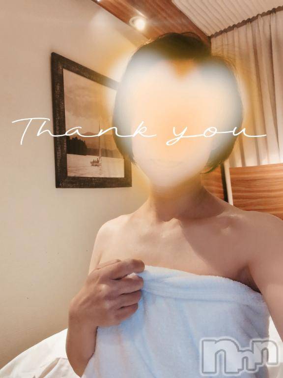 新潟デリヘル人妻不倫処 桃屋 新潟店(ヒトヅマフリンドコロモモヤ) みづは奉仕が信条(41)の10月20日写メブログ「スゴかったぁ~♡」