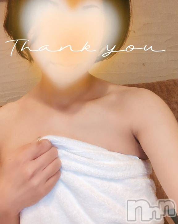 新潟デリヘル人妻不倫処 桃屋 新潟店(ヒトヅマフリンドコロモモヤ) みづは奉仕が信条(41)の10月20日写メブログ「カキフライ弁当~♡」