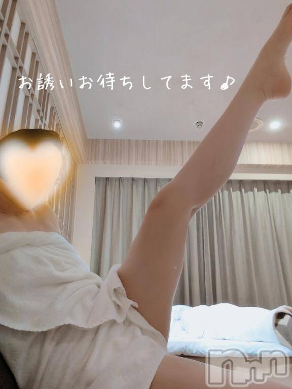 新潟デリヘル人妻不倫処　桃屋　新潟店(ヒトヅマフリンドコロモモヤ) みづは奉仕が信条(41)の10月21日写メブログ「こんにちは～♡」