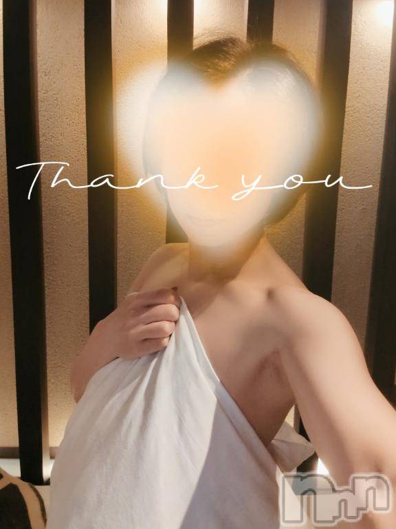 新潟デリヘル人妻不倫処　桃屋　新潟店(ヒトヅマフリンドコロモモヤ) みづは奉仕が信条(41)の11月2日写メブログ「ハジメマシタ～♡」