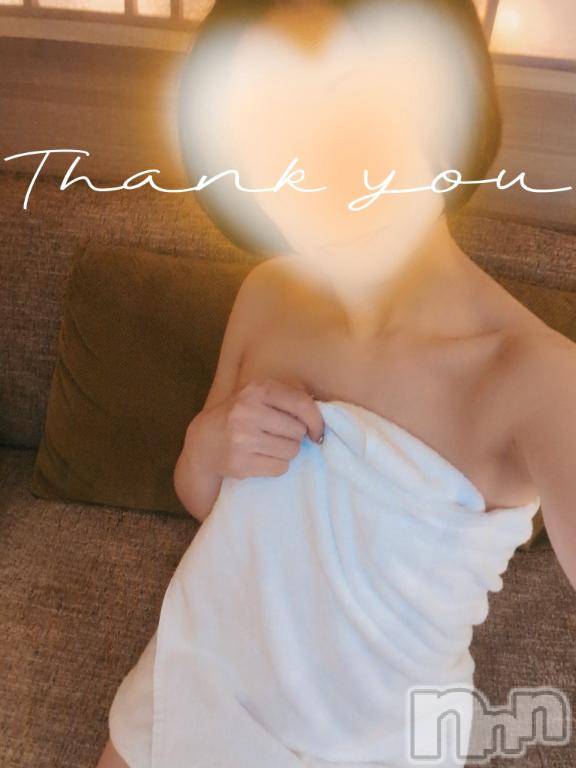 新潟デリヘル人妻不倫処　桃屋　新潟店(ヒトヅマフリンドコロモモヤ) みづは奉仕が信条(41)の11月6日写メブログ「復活祭～♡」