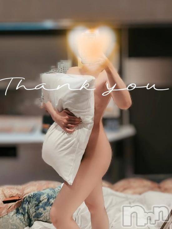 新潟デリヘル人妻不倫処　桃屋　新潟店(ヒトヅマフリンドコロモモヤ) みづは奉仕が信条(41)の11月23日写メブログ「オカズとＭ字⋯♡」