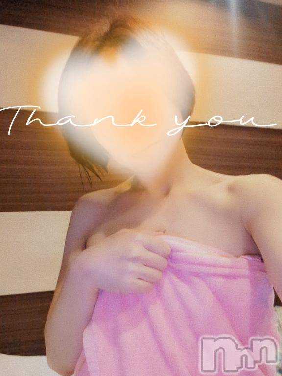 新潟デリヘル人妻不倫処　桃屋　新潟店(ヒトヅマフリンドコロモモヤ) みづは奉仕が信条(41)の12月30日写メブログ「官能小説⋯♡」