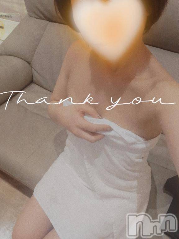 新潟デリヘル人妻不倫処　桃屋　新潟店(ヒトヅマフリンドコロモモヤ) みづは奉仕が信条(41)の1月8日写メブログ「ずっと見ていた～い♡」