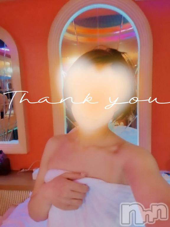 新潟デリヘル人妻不倫処　桃屋　新潟店(ヒトヅマフリンドコロモモヤ) みづは奉仕が信条(41)の1月21日写メブログ「美味しそう～♡」