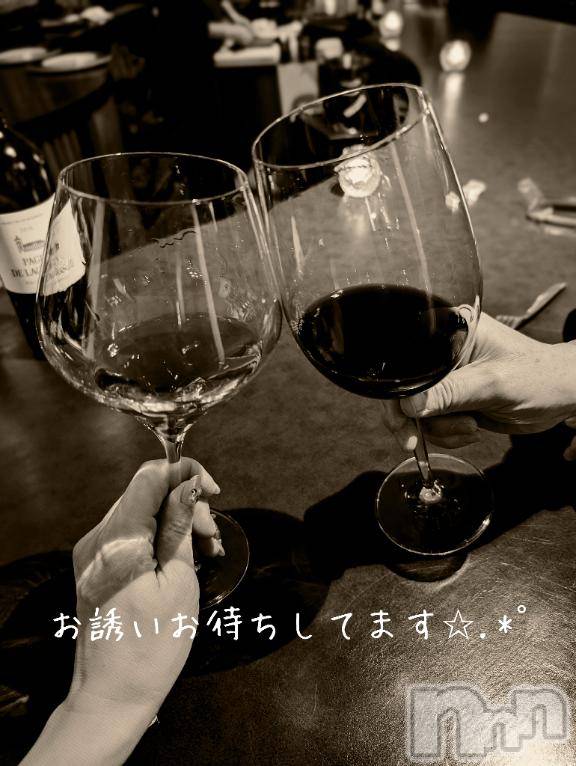 新潟デリヘル人妻不倫処　桃屋　新潟店(ヒトヅマフリンドコロモモヤ) みづは奉仕が信条(41)の1月22日写メブログ「来週の出勤予定⋯♡」