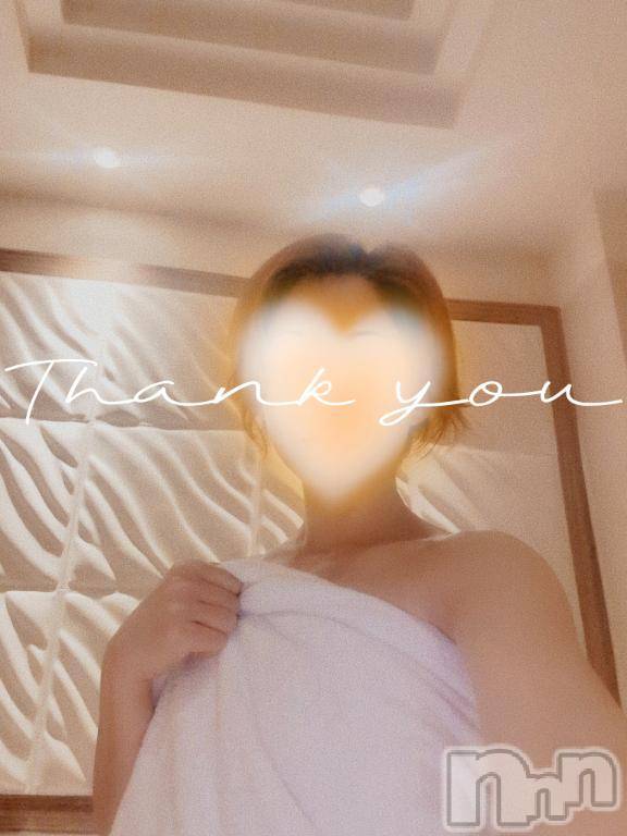 新潟デリヘル人妻不倫処　桃屋　新潟店(ヒトヅマフリンドコロモモヤ) みづは奉仕が信条(41)の3月24日写メブログ「お姫様抱っこ～♡」