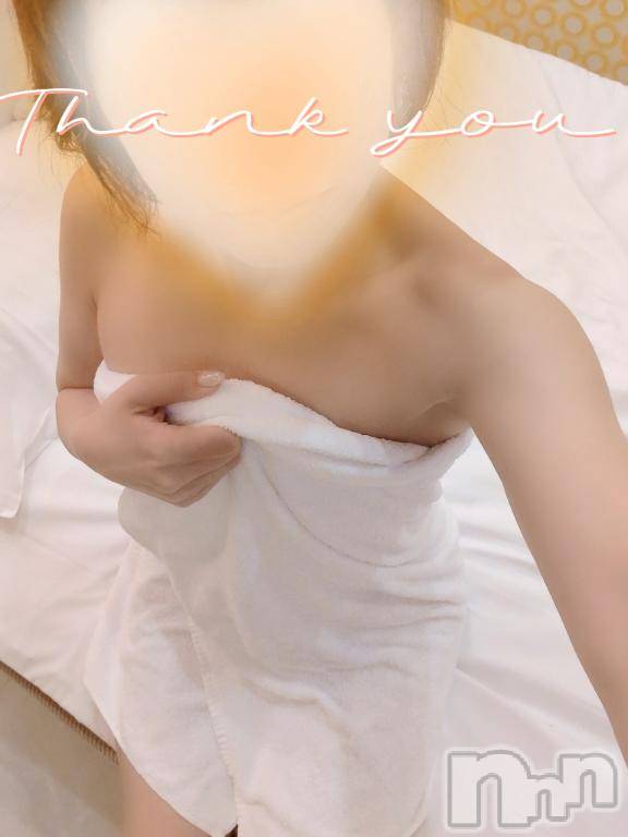 新潟デリヘル人妻不倫処　桃屋　新潟店(ヒトヅマフリンドコロモモヤ) みづは奉仕が信条(41)の8月22日写メブログ「デートみた～い♡」