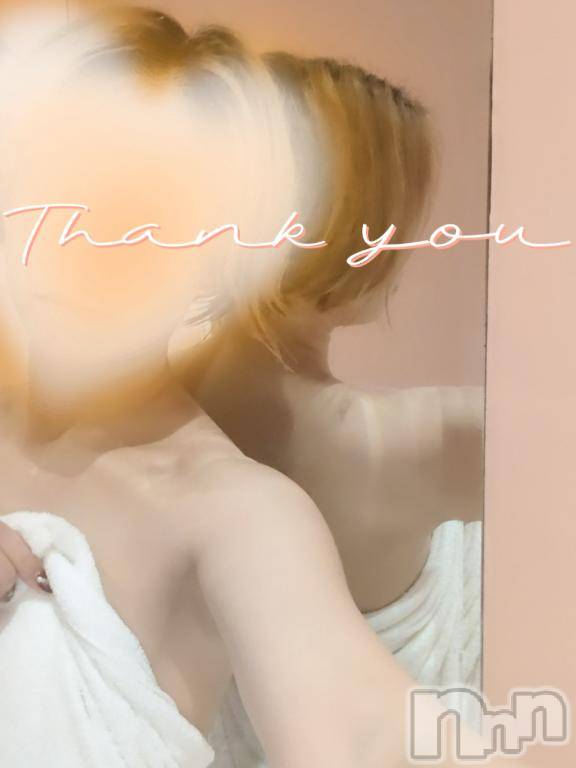 新潟デリヘル人妻不倫処　桃屋　新潟店(ヒトヅマフリンドコロモモヤ) みづは奉仕が信条(41)の8月31日写メブログ「夏が終わるぅ～♡」