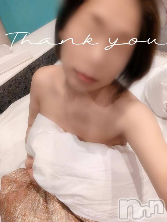 新潟人妻デリヘル人妻不倫処　桃屋　新潟店(ヒトヅマフリンドコロモモヤ)みづは奉仕が信条(41)の2025年1月5日写メブログ「初めまして～♡」