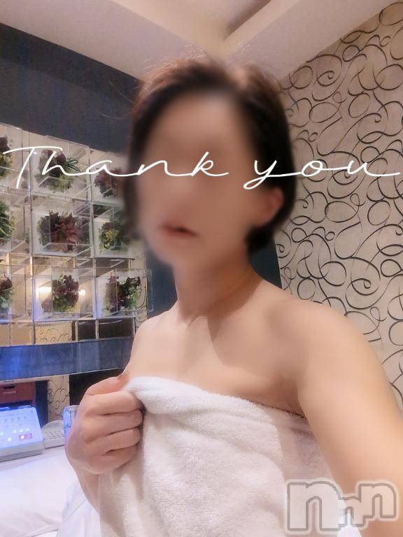 新潟人妻デリヘル人妻不倫処　桃屋　新潟店(ヒトヅマフリンドコロモモヤ)みづは奉仕が信条(41)の2025年1月7日写メブログ「ステキ♡最高でした～♡」