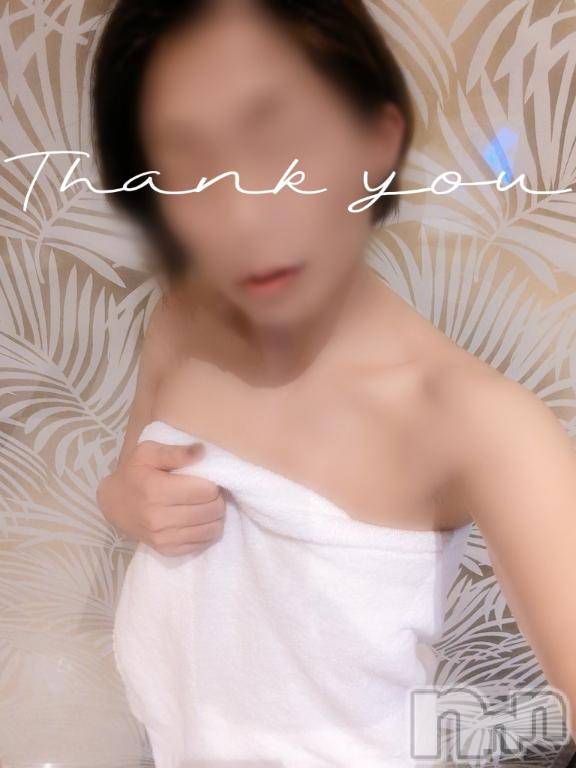 新潟人妻デリヘル人妻不倫処　桃屋　新潟店(ヒトヅマフリンドコロモモヤ)みづは奉仕が信条(41)の2025年1月7日写メブログ「ホ～ルインワン♡」