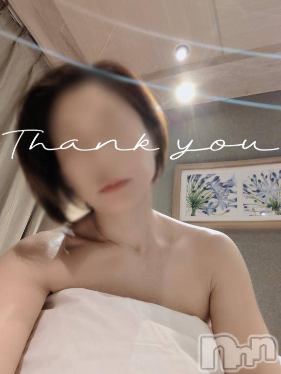 新潟人妻デリヘル人妻不倫処　桃屋　新潟店(ヒトヅマフリンドコロモモヤ)みづは奉仕が信条(41)の2025年1月22日写メブログ「毎日抱きた～い♡」