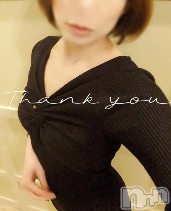 新潟人妻デリヘル人妻不倫処　桃屋　新潟店(ヒトヅマフリンドコロモモヤ)みづは奉仕が信条(41)の2025年2月15日写メブログ「見つめててぇ～♡」