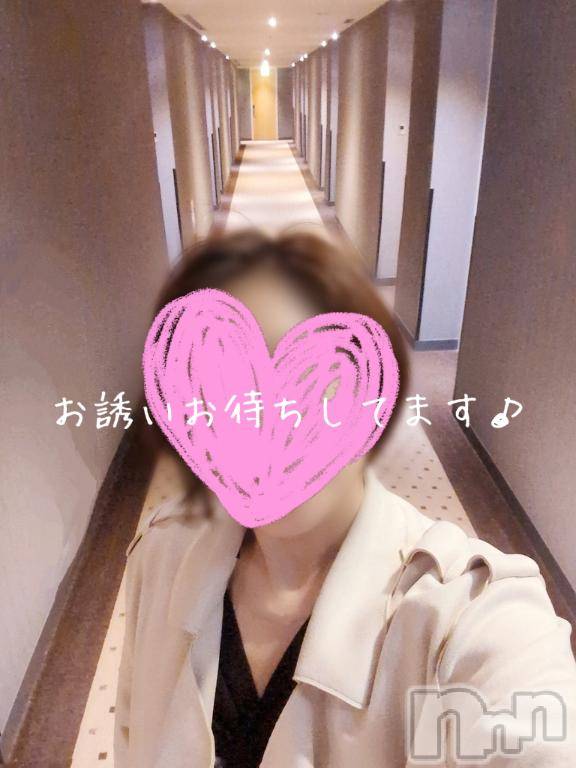 新潟人妻デリヘル人妻不倫処　桃屋　新潟店(ヒトヅマフリンドコロモモヤ)みづは奉仕が信条(41)の2025年3月19日写メブログ「こんにちは～♡」