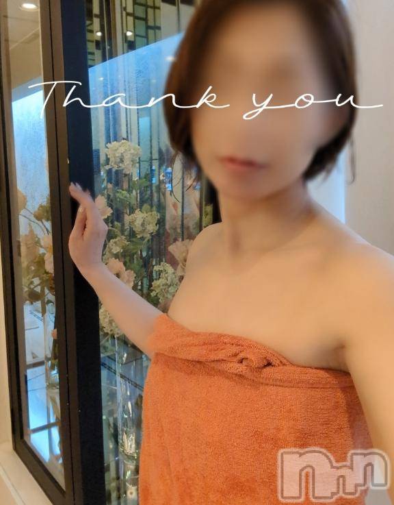 新潟人妻デリヘル人妻不倫処　桃屋　新潟店(ヒトヅマフリンドコロモモヤ)みづは奉仕が信条(41)の2025年5月2日写メブログ「ＰＯＰＥＹＥ～♡」