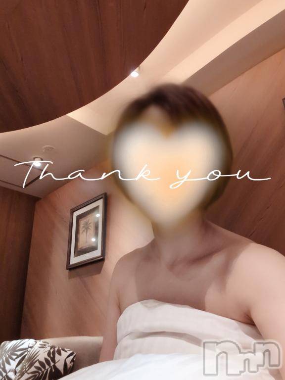 新潟人妻デリヘル人妻不倫処　桃屋　新潟店(ヒトヅマフリンドコロモモヤ)みづは奉仕が信条(41)の2025年5月9日写メブログ「ストロングＤ～♡」