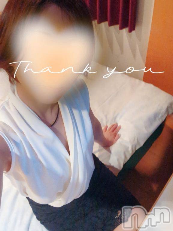 新潟人妻デリヘル人妻不倫処　桃屋　新潟店(ヒトヅマフリンドコロモモヤ)みづは奉仕が信条(41)の2025年5月23日写メブログ「チャ～ジ♡」