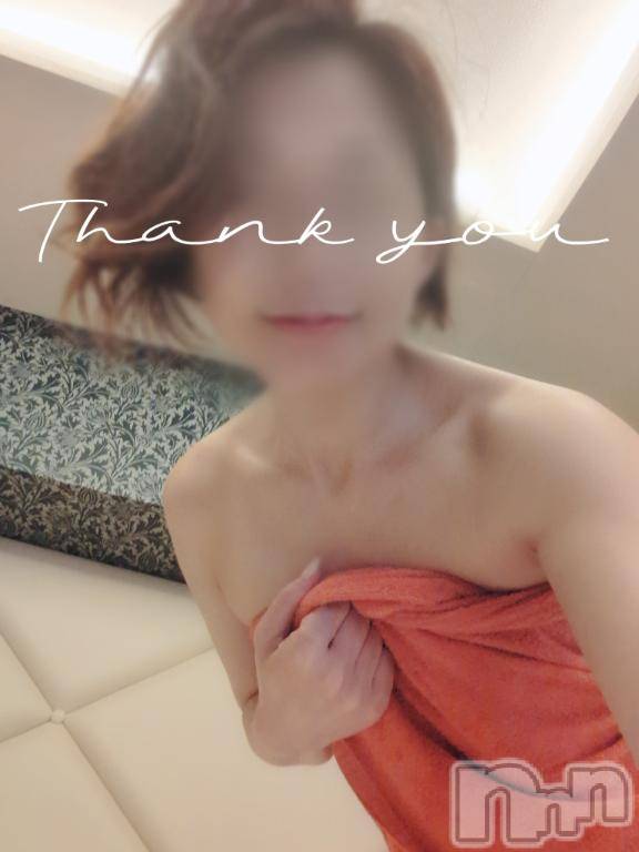 新潟人妻デリヘル人妻不倫処　桃屋　新潟店(ヒトヅマフリンドコロモモヤ)みづは奉仕が信条(41)の2025年6月14日写メブログ「細かすぎて伝わらな～い♡」