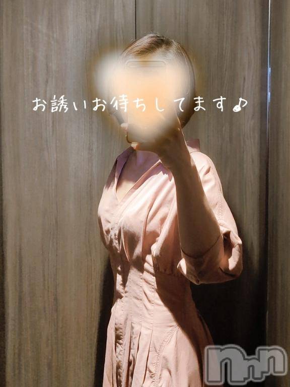 新潟人妻デリヘル人妻不倫処　桃屋　新潟店(ヒトヅマフリンドコロモモヤ)みづは奉仕が信条(41)の2025年6月23日写メブログ「こんにちは～♡」