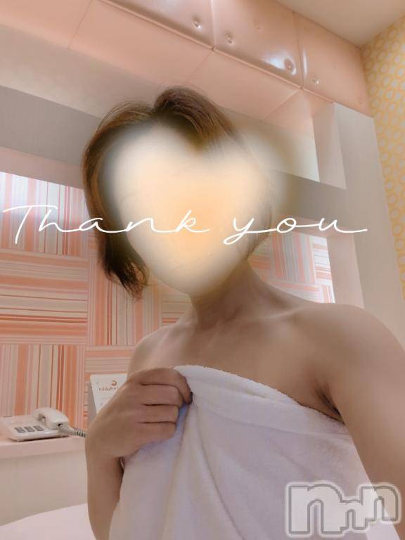 新潟人妻デリヘル人妻不倫処　桃屋　新潟店(ヒトヅマフリンドコロモモヤ)みづは奉仕が信条(41)の2025年6月30日写メブログ「イタズラっコ♡」