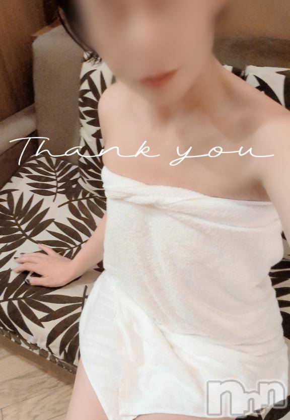 新潟人妻デリヘル人妻不倫処　桃屋　新潟店(ヒトヅマフリンドコロモモヤ)みづは奉仕が信条(41)の2025年7月13日写メブログ「スヤスヤァ～♡」