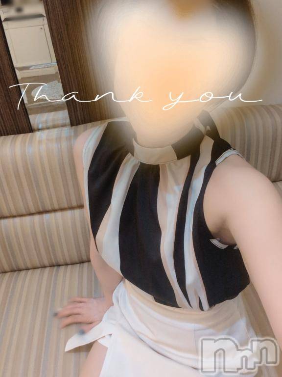 新潟人妻デリヘル人妻不倫処　桃屋　新潟店(ヒトヅマフリンドコロモモヤ)みづは奉仕が信条(41)の2025年7月23日写メブログ「パンスト越しの⋯♡」