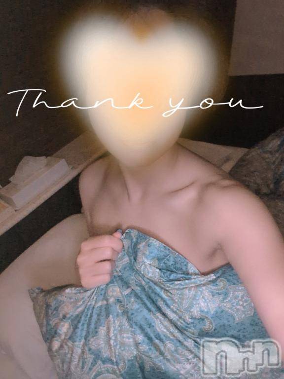 新潟人妻デリヘル人妻不倫処　桃屋　新潟店(ヒトヅマフリンドコロモモヤ)みづは奉仕が信条(41)の2025年8月3日写メブログ「初恋～♡」