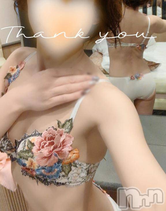 新潟人妻デリヘル人妻不倫処　桃屋　新潟店(ヒトヅマフリンドコロモモヤ)みづは奉仕が信条(41)の2025年8月5日写メブログ「やりすぎちゃったぁ～♡」