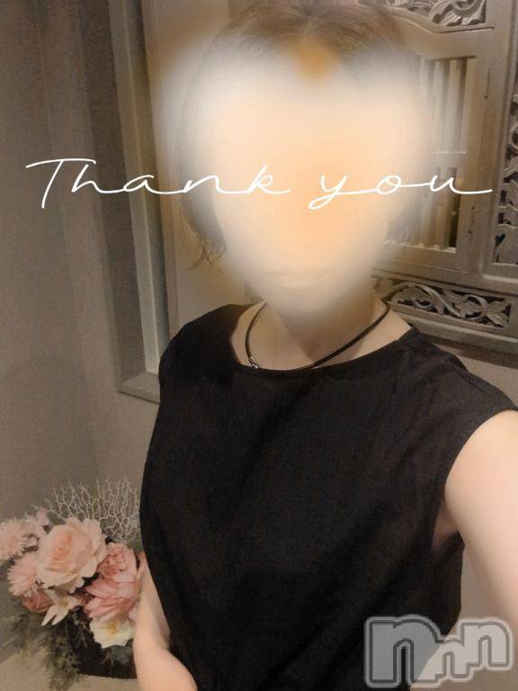 新潟人妻デリヘル人妻不倫処　桃屋　新潟店(ヒトヅマフリンドコロモモヤ)みづは奉仕が信条(41)の2025年8月15日写メブログ「〇〇〇で何度も～♡」