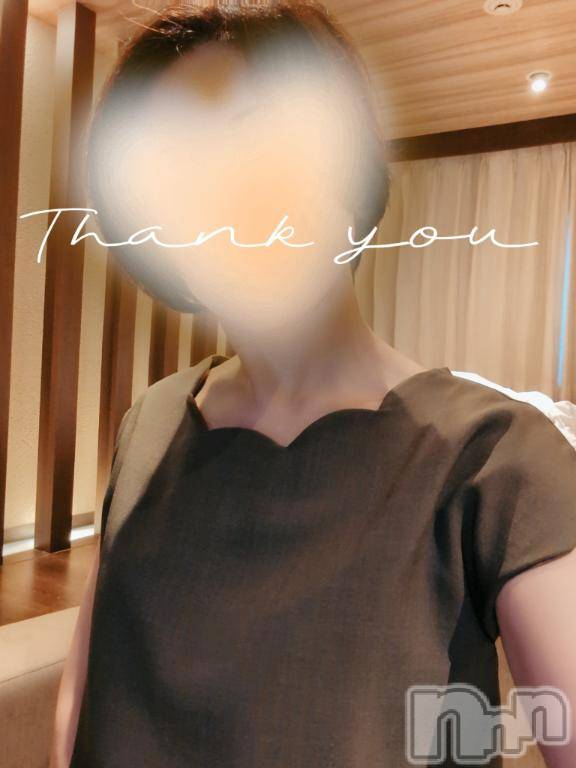 新潟デリヘル人妻不倫処　桃屋　新潟店(ヒトヅマフリンドコロモモヤ)みづは奉仕が信条(41)の2025年9月28日写メブログ「エッチなのつけたまま～♡」