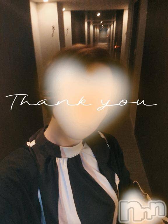 新潟デリヘル人妻不倫処　桃屋　新潟店(ヒトヅマフリンドコロモモヤ)みづは奉仕が信条(41)の2025年10月1日写メブログ「久しぶりの再会～♡」