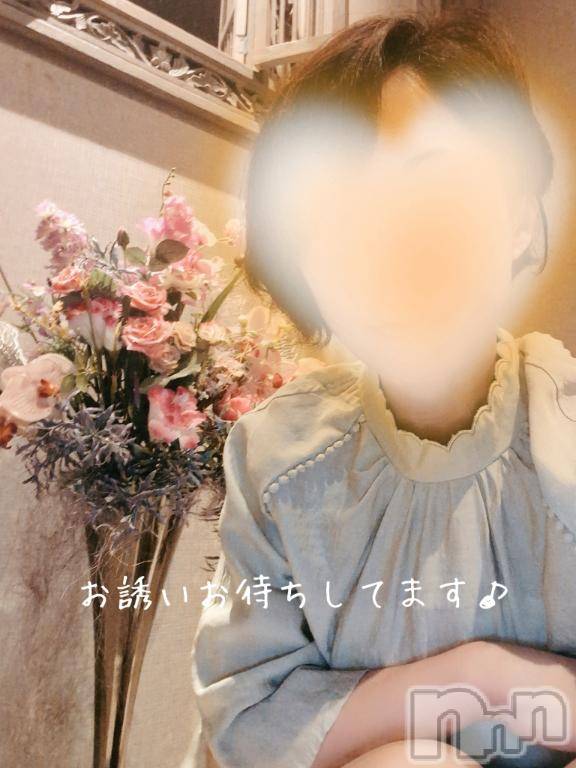 新潟デリヘル人妻不倫処　桃屋　新潟店(ヒトヅマフリンドコロモモヤ)みづは奉仕が信条(41)の2025年10月9日写メブログ「こんにちは～♡」