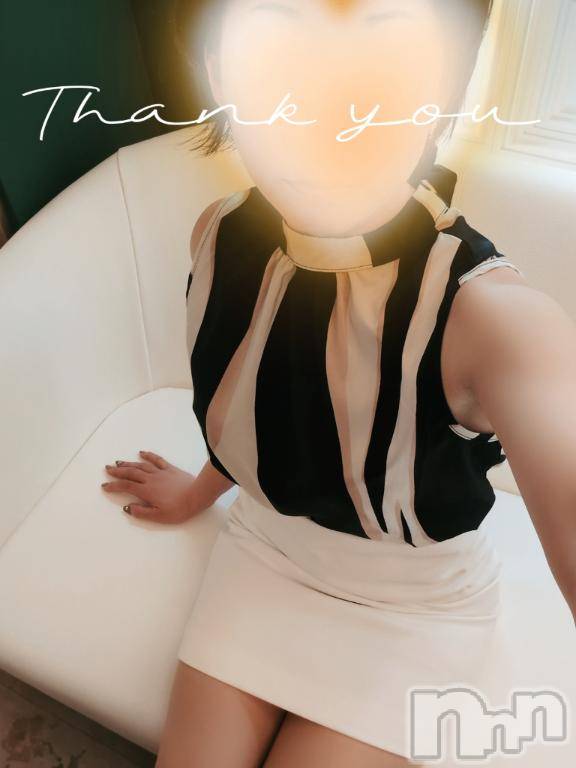 新潟デリヘル人妻不倫処　桃屋　新潟店(ヒトヅマフリンドコロモモヤ)みづは奉仕が信条(41)の2025年10月28日写メブログ「声に反応しちゃう～♡」