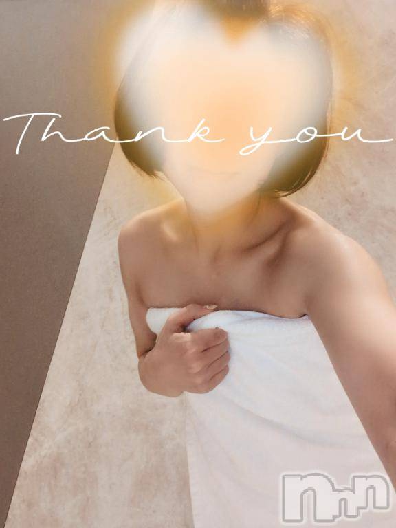 新潟デリヘル人妻不倫処　桃屋　新潟店(ヒトヅマフリンドコロモモヤ)みづは奉仕が信条(41)の2025年11月28日写メブログ「ご挨拶～♡」