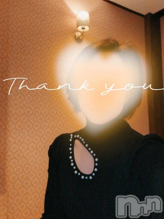 新潟デリヘル人妻不倫処　桃屋　新潟店(ヒトヅマフリンドコロモモヤ)みづは奉仕が信条(41)の2025年11月30日写メブログ「飲み会帰りに⋯♡」