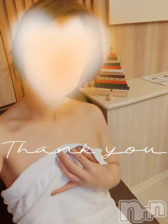 新潟デリヘル人妻不倫処　桃屋　新潟店(ヒトヅマフリンドコロモモヤ)みづは奉仕が信条(41)の2025年12月26日写メブログ「アレしたぁ～い♡」