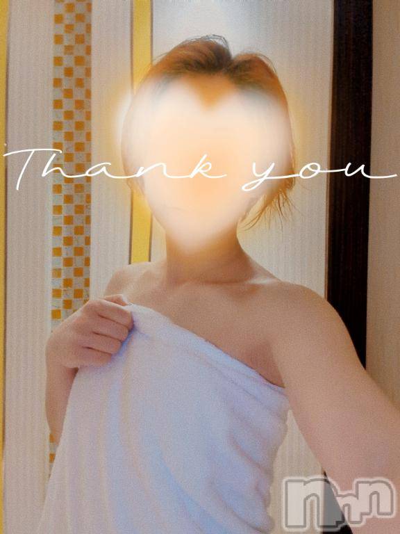 新潟デリヘル人妻不倫処　桃屋　新潟店(ヒトヅマフリンドコロモモヤ)みづは奉仕が信条(41)の2026年3月30日写メブログ「オフ感がイイ～♡」