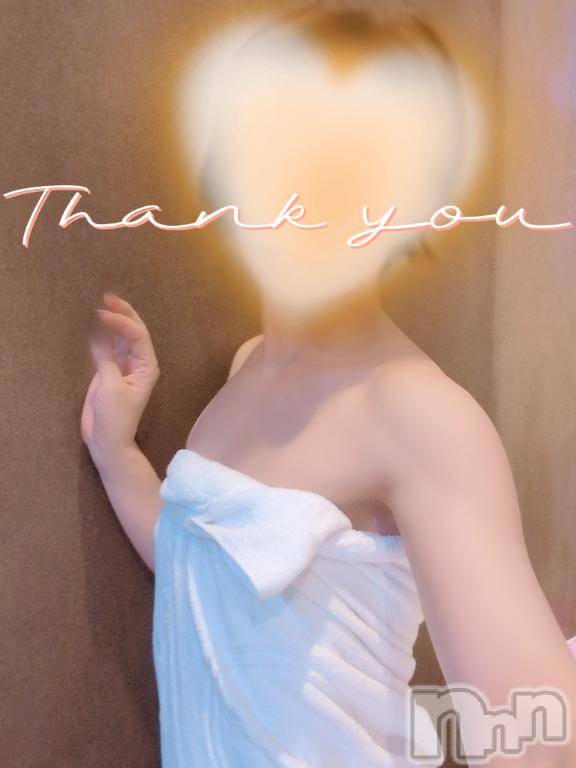 新潟デリヘル人妻不倫処　桃屋　新潟店(ヒトヅマフリンドコロモモヤ)みづは奉仕が信条(41)の2026年6月18日写メブログ「ぷりん⋯♡」