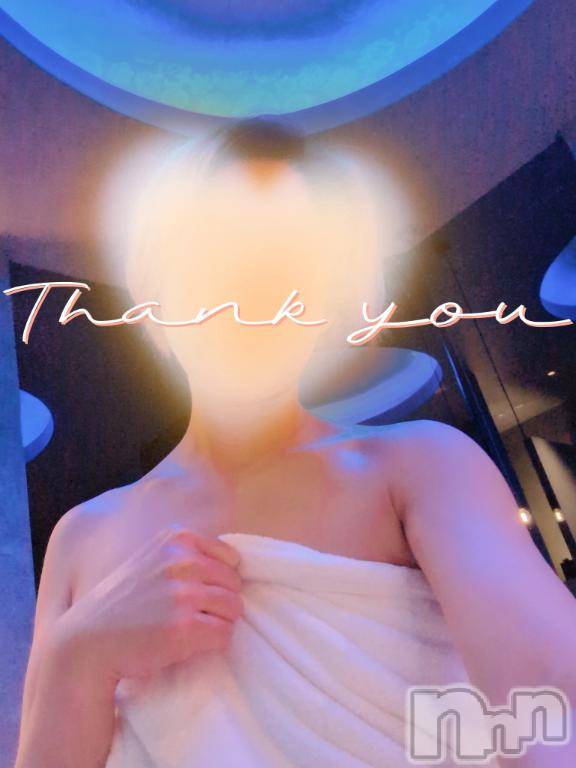 新潟デリヘル人妻不倫処　桃屋　新潟店(ヒトヅマフリンドコロモモヤ)みづは奉仕が信条(41)の2026年9月19日写メブログ「ハイボールと⋯♡」